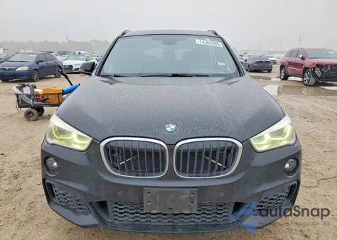 2016 BMW X1 xDrive28I из США, поврежденный, VIN WBXHT3C35GP888136
